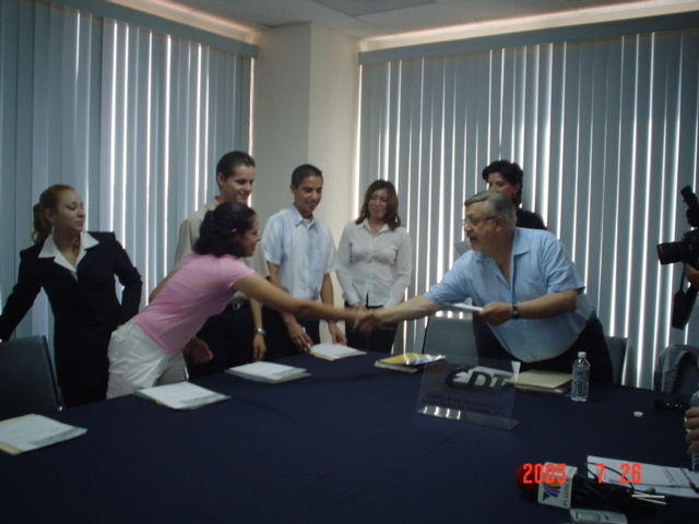 Inicia programa de Educación y Becas