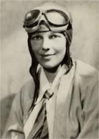 Ameliea Earhart Flew Solo Across the Atlantic