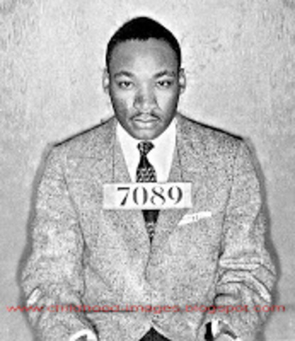 Supreme Court denounces segregation on buses