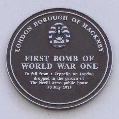 First Zeppelin Raids on London