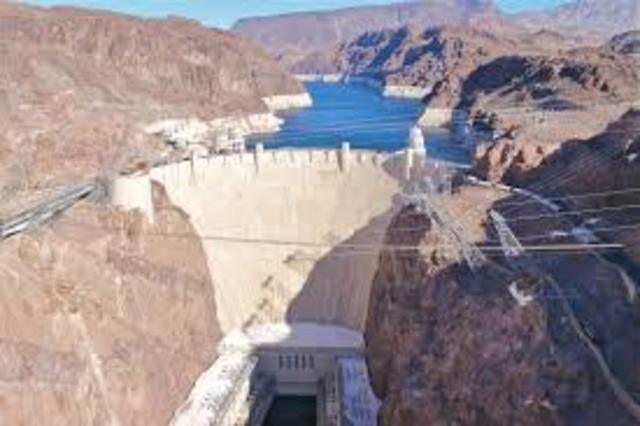 Boulder Dam (Hoover Dam) Built