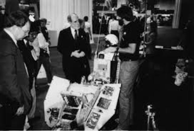 1988 the first Interop trade show was born