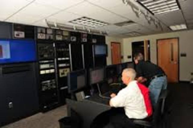 EDUCACIÓN A DISTANCIA SATELITAL