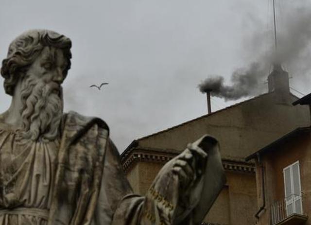 Segunda fumata negra