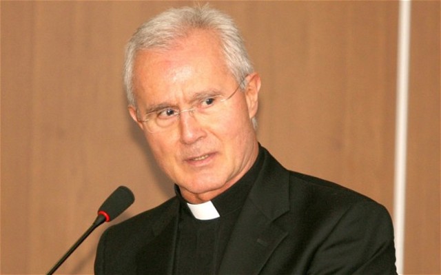 "Caen cabezas" por corrupción en el banco del Vaticano