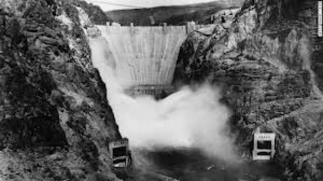Boulder Dam (Hoover Dam) Built