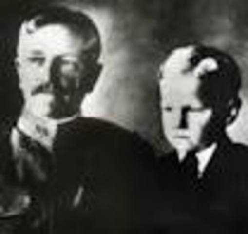 Francis Warren is born