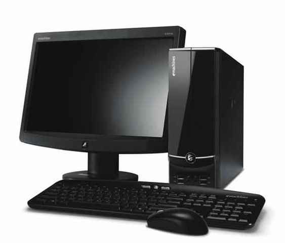 UN COMPUTADOR EN MI CASA