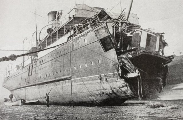 Sinking of French passenger liner Sussex