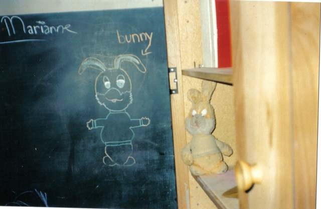 Text relating to real life objects and illustrations.