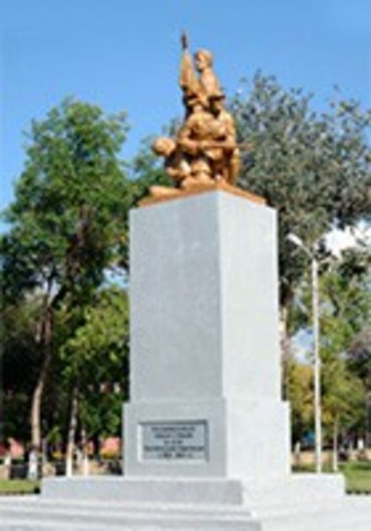 Памятник героям гражданской войны