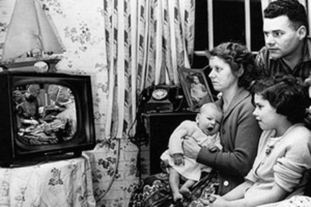 La Television. Emisiones regulares