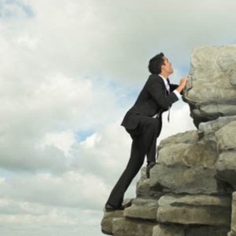 Intimidad frente a aislamiento (desde los 21 hasta los 40 años aproximadamente)