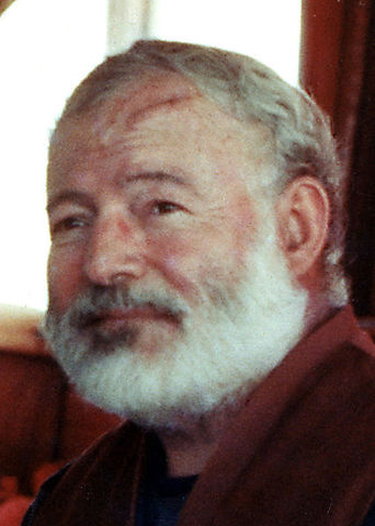 Ernest Hemingway - USA, za utwór „Stary człowiek i morze”