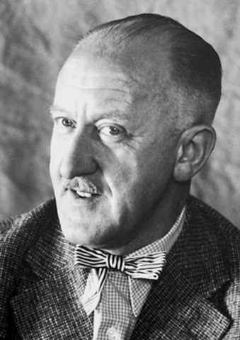 Halldór Laxness - Islandia, za „wyrazistą siłę epicką, która odrodziła wielką sztukę prozatorską Islandii”