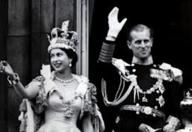 Princess Elizabeth Becomes Queen at Age 25