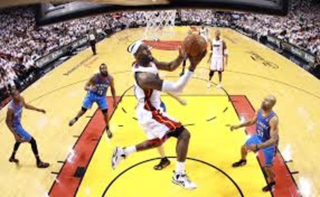 Jogo 1 - 28 de abril (Miami 93, Atlanta 88)