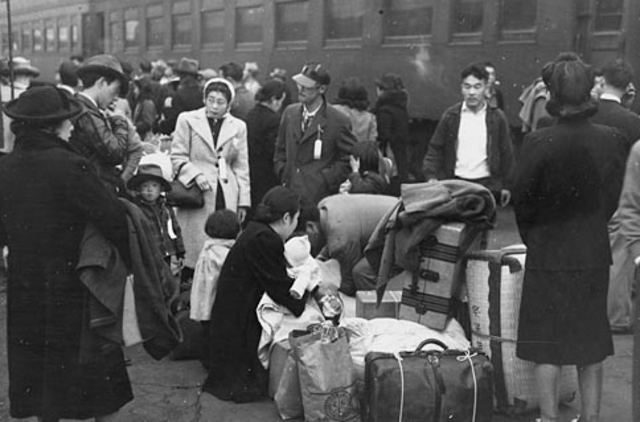 Roosevelt issues Executive Order 9066