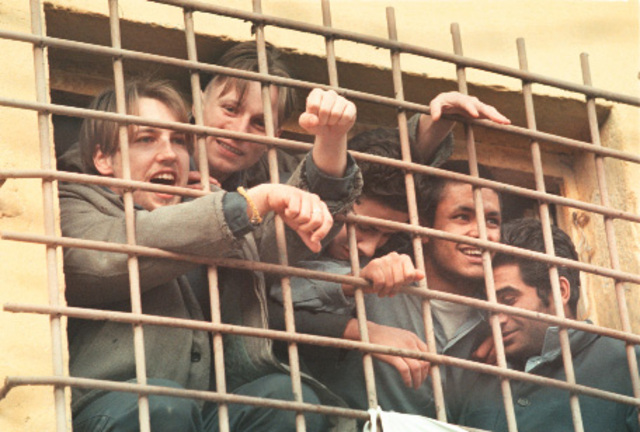 Prisoners rebellion