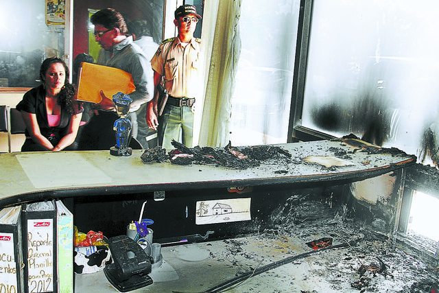 Incendian oficina de RRHH