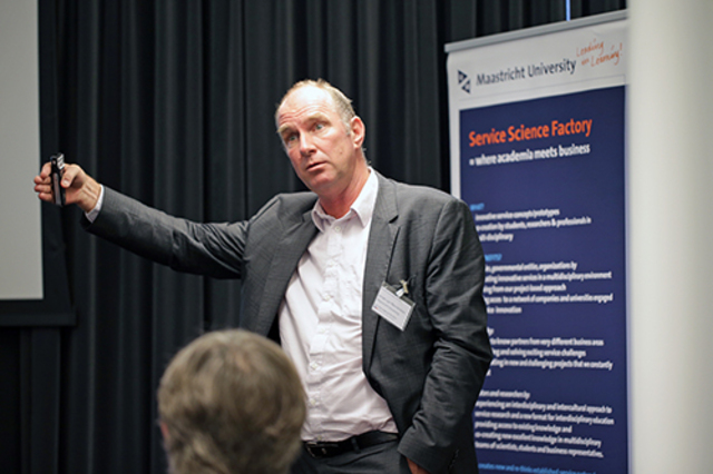 Teorías Descriptivas y Prescriptivas