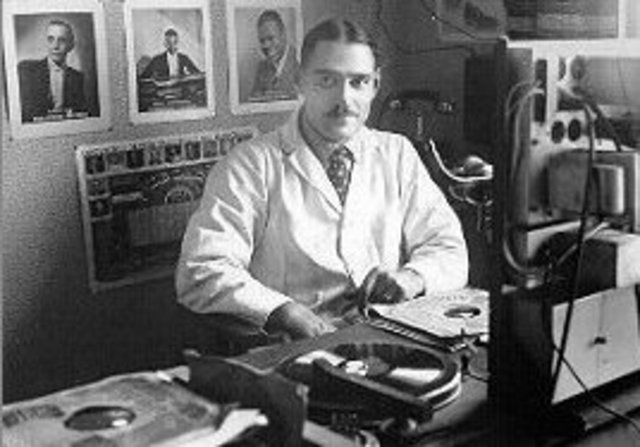 Georges De Caluwé start opnieuw met uitzenden met 'Radio Kerkske'