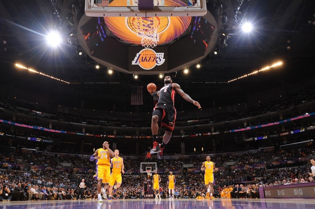 Jogo 4 - 14 de maio (87 Miami, New York 72)