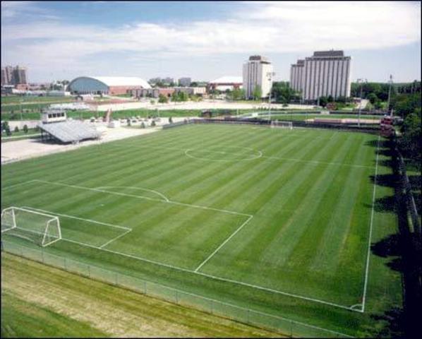 I started playing center mid