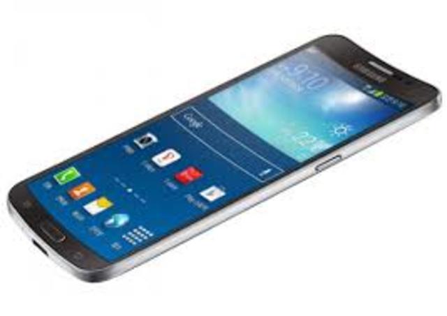 first smartphone capable of receiving e-mail and accessing the Internet