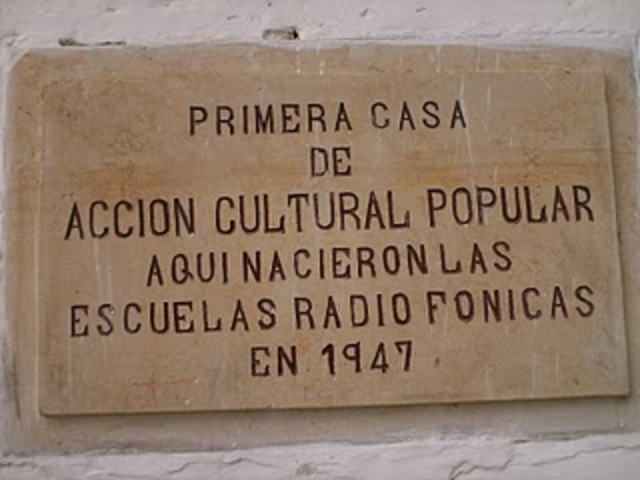 Escuelas Radiofónicas