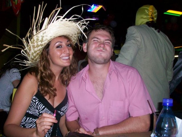 Tanya and John travelled to Panama