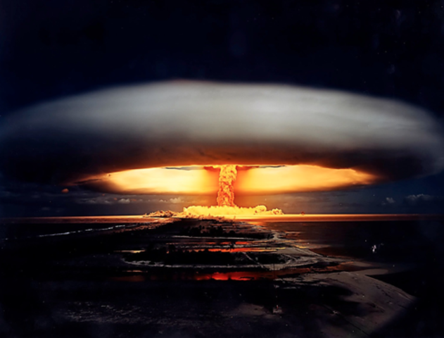 United States drops second atomic bomb