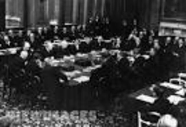 the locarno pacts are signed