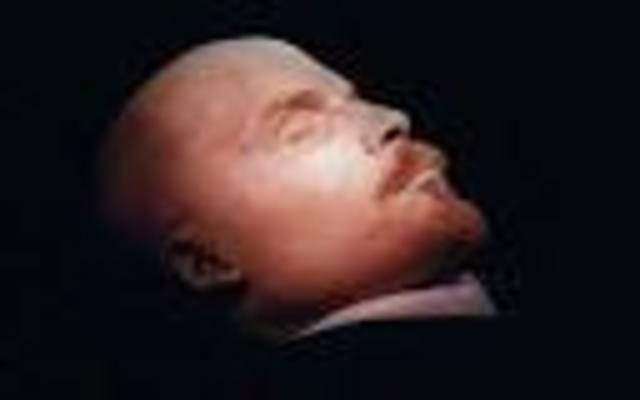 Vladimir Lenin Dies
