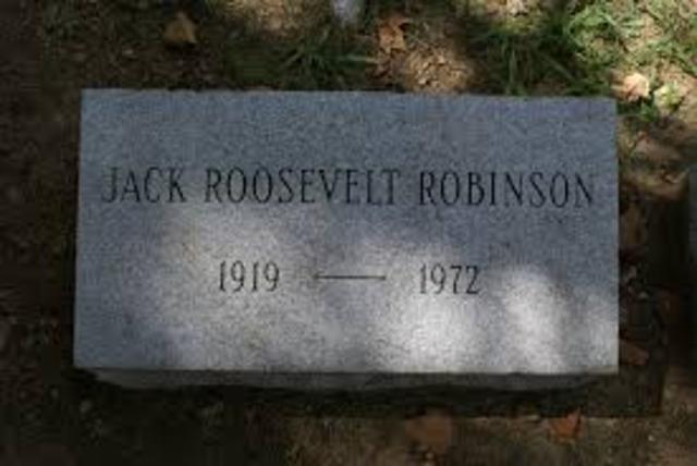 Jackie Robinson dies