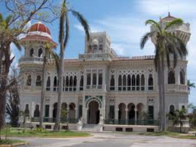 Estilo Arquitectura Ecléctica. Palacio del Valle de Pablo Donato Carbonell. 1922-1926