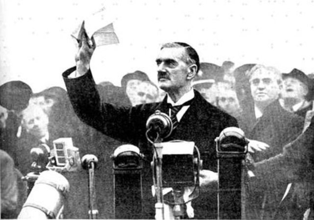 Munich Pact signed giving the Sudetenland of Czechoslovakia to Germany