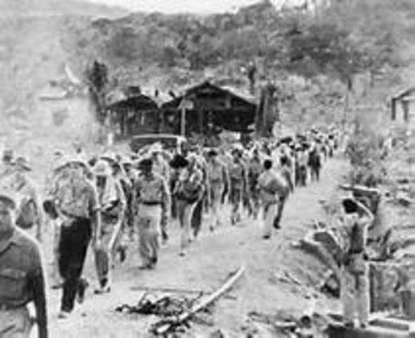 Philippines fall to Japanese – Bataan Death March
