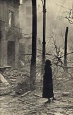 Comienzo del bombardeo en Barcelona