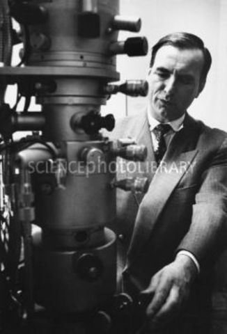 Эрнст Руска