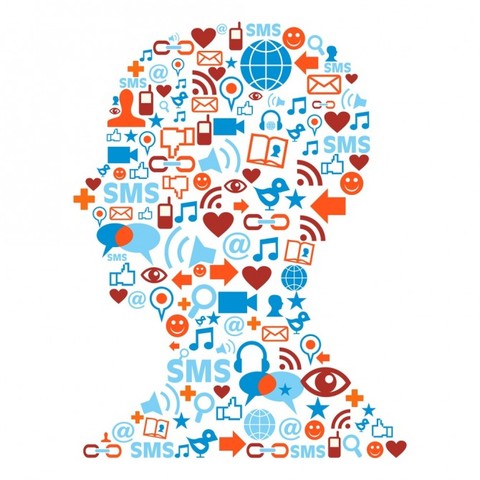 O tema das midias como estruturantes de vida social tem alcançado relevancia politica.