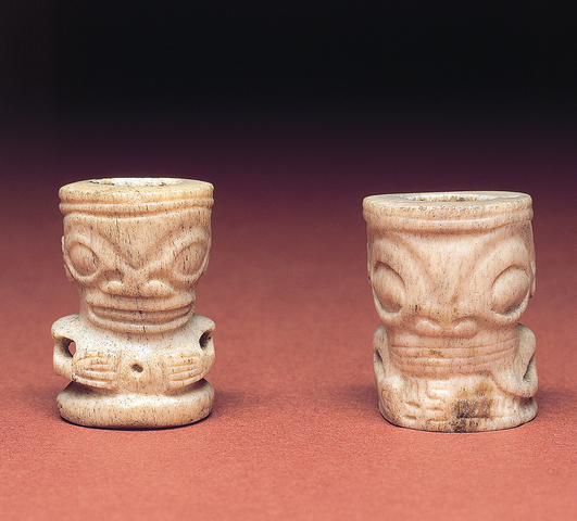 Hair ornaments from the Marquesas Islands