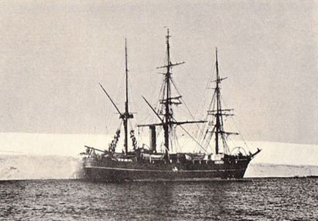 Ernest and his crew sailed from England to Antarctica, just before World War I starts.