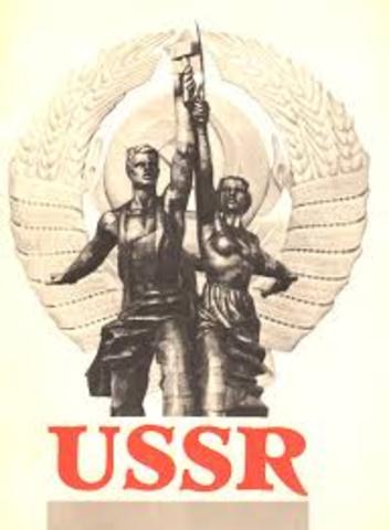 Russia became the USSR