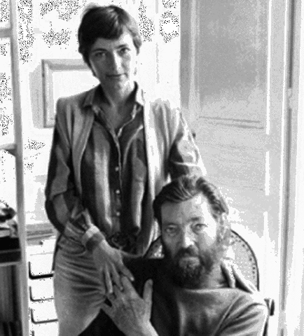 Obtiene la nacionalización francesa. Por motivos de salud tiene que ser internado en un hospital.