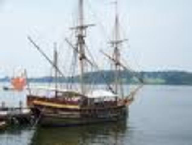 Dutch first to sail to Austalia