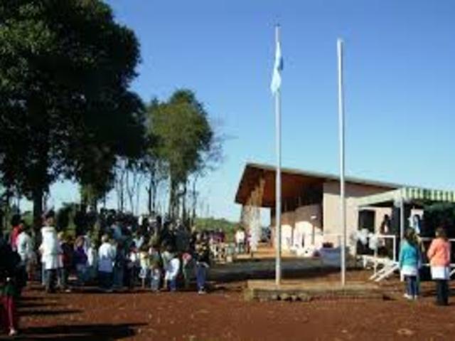 INICIO MIS ESTUDIOS EN EL NIVEL PRIMARIA