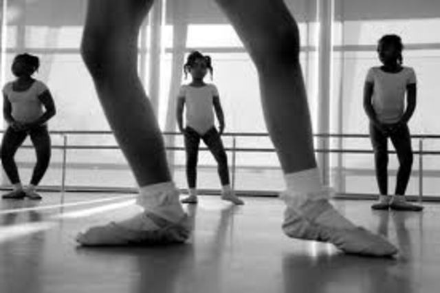 Hace doce años que empecé ballet.