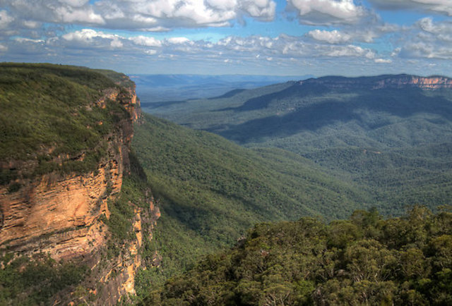 The crossing of the Blue Mountains