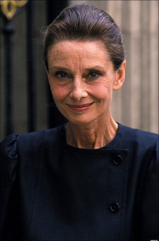Audrey Hepburn dies